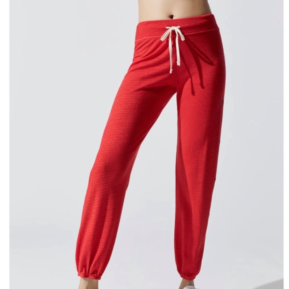 Sundry Basic Star Pants - Picture 2 of 2